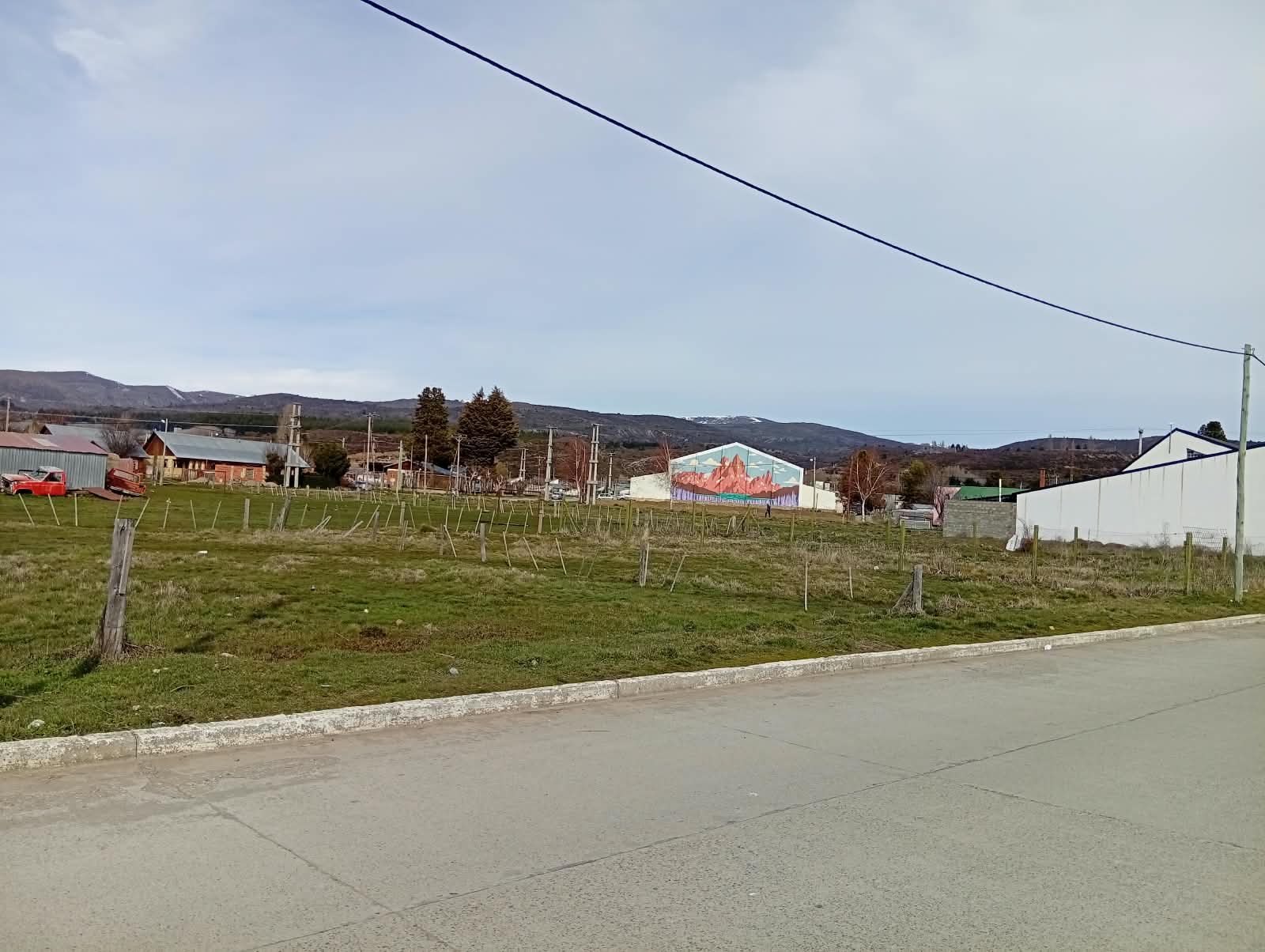 inmejorable ubicación a metros del banco de chubut sobre avenida, en venta en Cholila, Chubut